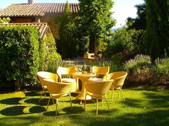 Garden Furniture At San Nicolò, Holiday Villa On The Tuscany Umbria Border, Italy.