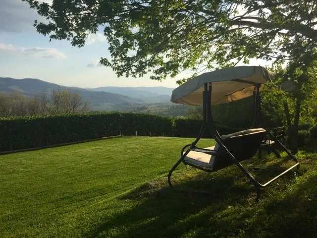 Swing Seat In The Garden, San Nicolò, Holiday Villa On The Tuscany Umbria Border, Italy