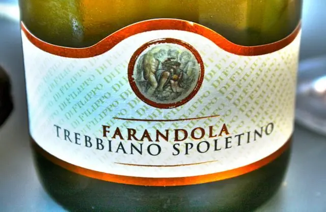 Farandola, wine made from the Trebbiano Spoletino grape